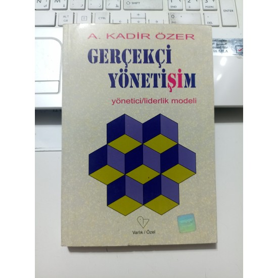 Gerçekçi Yönetişim