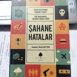 Şahane Hatalar (2. El) Şahane Hatalar (2. El)